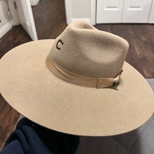 Charlie 1 horse felt hat